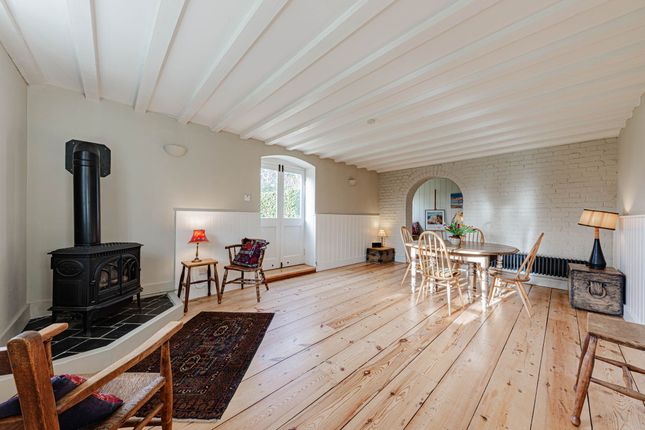 Ewell Barn House Graveney Road, Faversham photo 4