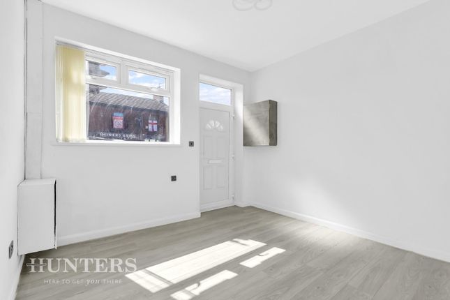 126-128, Mossley Road, Ashton-Under-Lyne photo 2