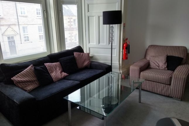 Thumbnail Flat to rent in Viewfield Place, Stirling Town, Stirling