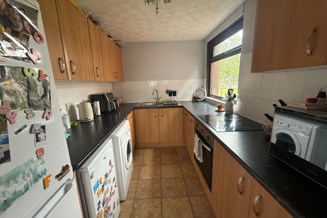 59, Poole photo 3