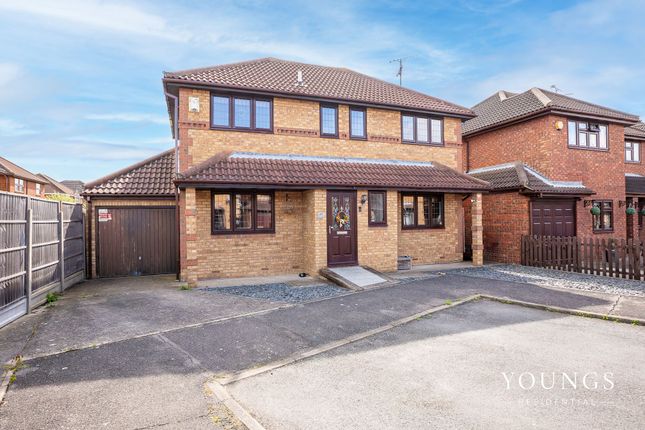 Thumbnail Detached house for sale in Jarvis Road, Canvey Island