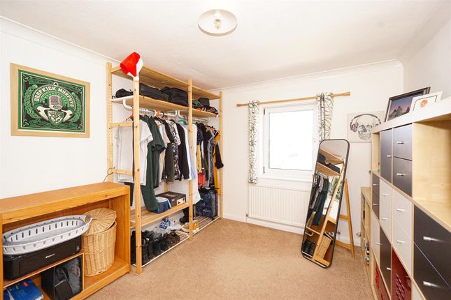 Flat for sale in Old London Road, Hastings