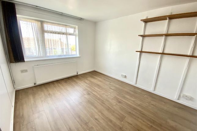 18, Oakapple Road, Brighton photo 4