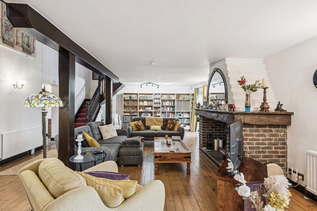 107a, Arlesey Road, Hitchin photo 3