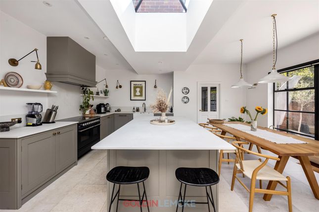 6, Pembroke Avenue, Hove photo 4