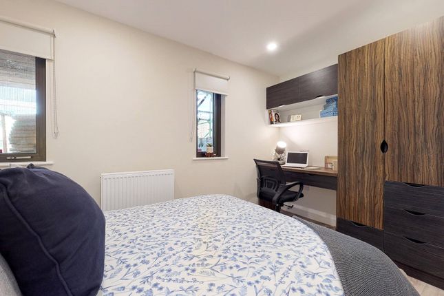 Thumbnail Flat to rent in Apollo Residence, Sheffield, #343790