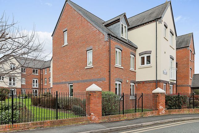 Flat for sale in Rosy Cross, Tamworth