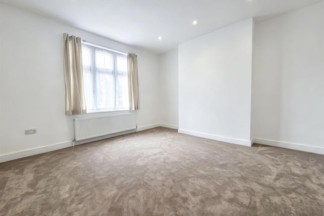 68, Park Drive, London photo 3