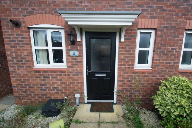 Terraced house to rent in Sunbeam Way, Coventry
