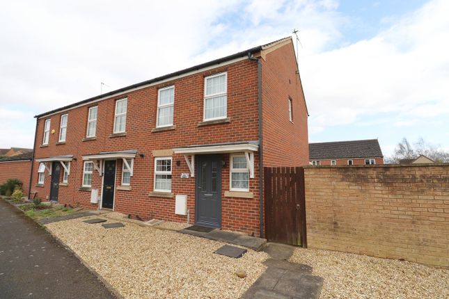 End terrace house for sale in Olive Drive, Scunthorpe