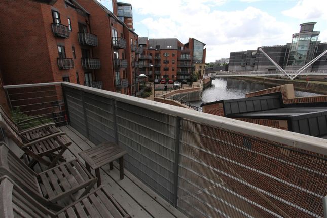 4 Merchants Quay West Yorkshire, Leeds photo 4