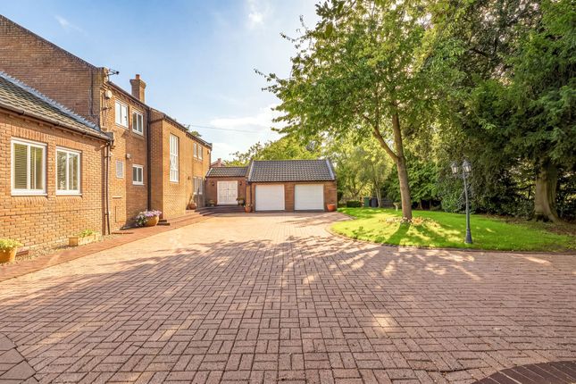 58 Norwich Road, Attleborough photo 3