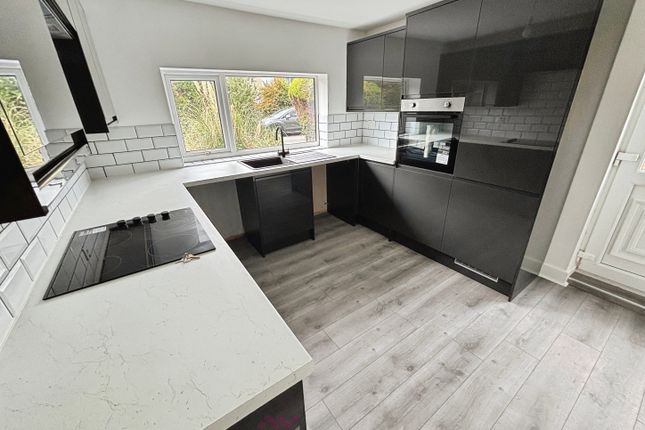 11a, Roseberry Avenue, Doncaster photo 2