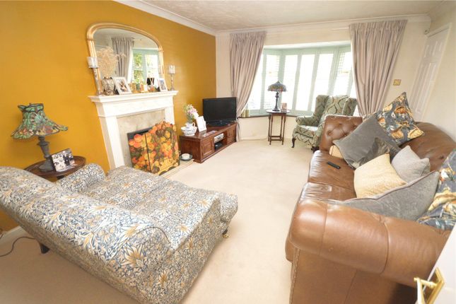 19, Sworder Close, Bedfordshire photo 3