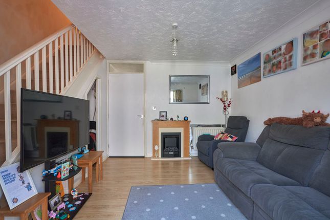 3, Lister Close, Exeter photo 3