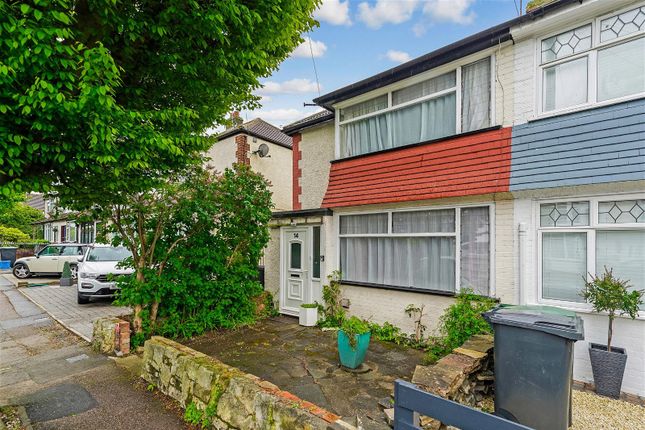 Thumbnail End terrace house for sale in Southern Drive, Loughton