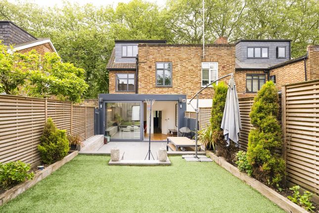 Thumbnail Property for sale in Victoria Park Road, London