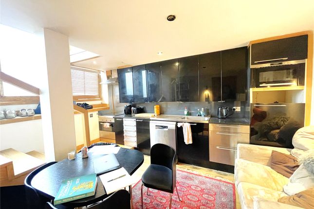 Thumbnail Flat for sale in Dawes Road, Fulham
