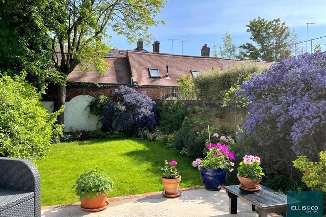 44, Woodstock Road, Golders Green photo 3