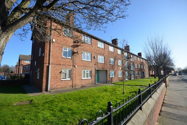 Thumbnail Flat to rent in Sussex Court, Grimsby