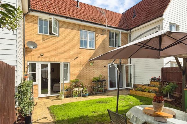 22, Larch Way, Red Lodge photo 2
