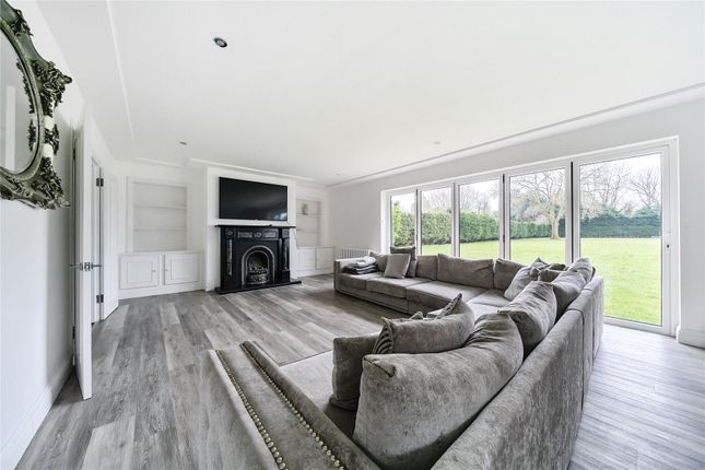 Mayfield,, Single Street, Westerham photo 4