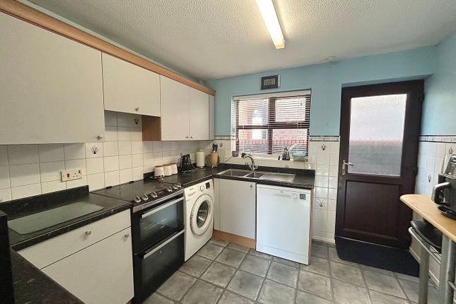 3, School Place, Bexhill on Sea photo 2