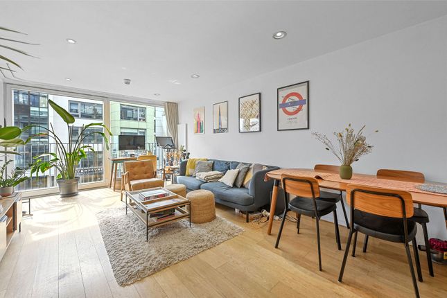 Flat for sale in Reliance Wharf, 2-10 Hertford Road, London