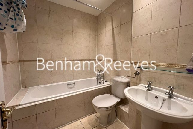 Flat 6, Maplewood Court, 31, Eastbury Avenue, Hertfordshire photo 2