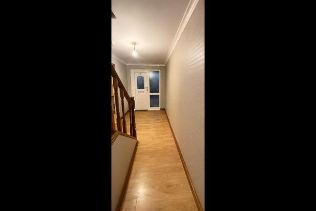 Romney Court, Parkfield Drive photo 5