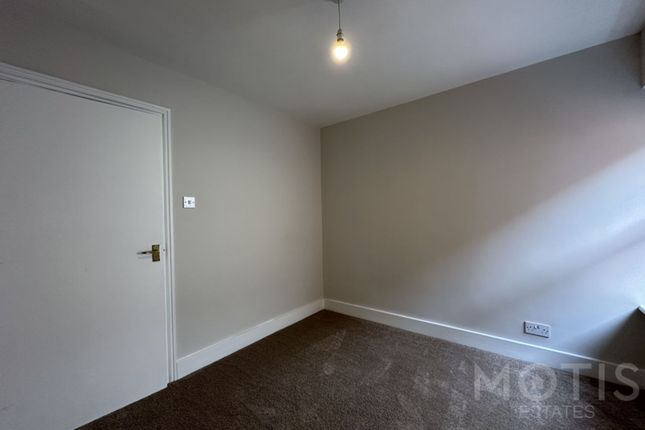 Flat 4 57, Cheriton Road, Folkestone photo 5