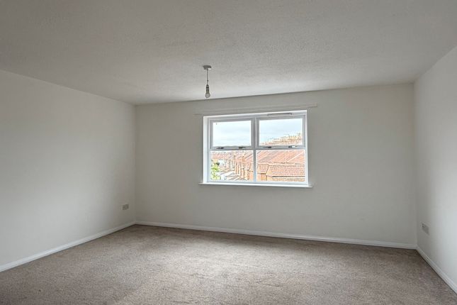 Flat 12, Taunton photo 2