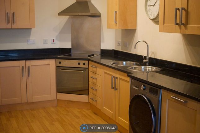Thumbnail Flat to rent in Burgess House, Leicester