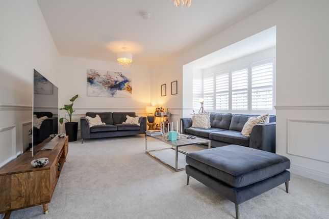 4 Martin Avenue, Ascot photo 2