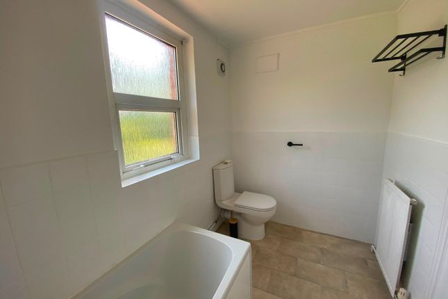 2, Cottage Homes, Hassocks photo 5