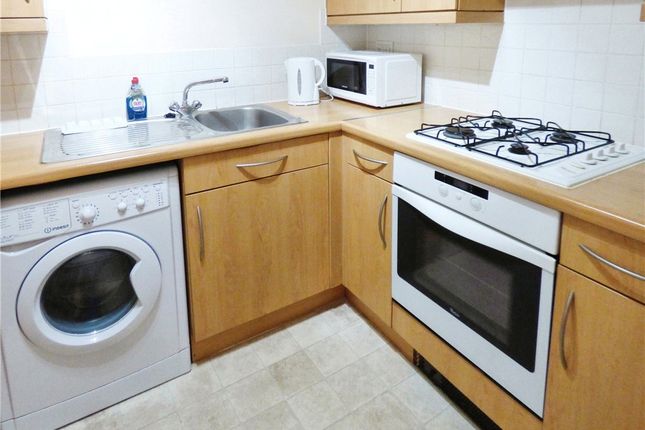 68, Avro Court, Southampton photo 3