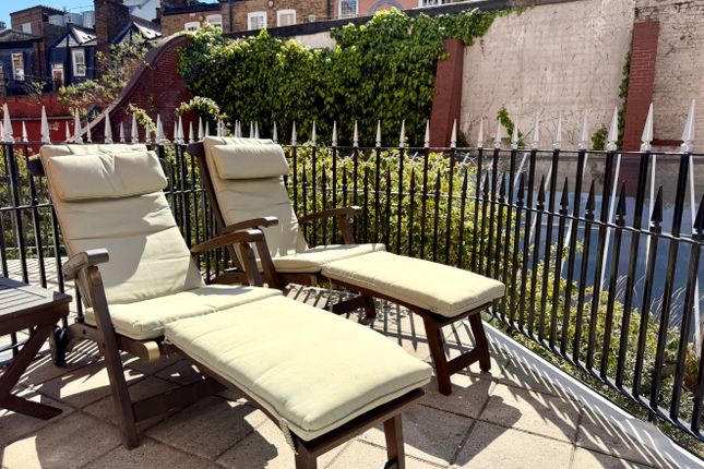 Flat 1 Royal Westminster Lodge, 3, Elverton Street, London photo 3