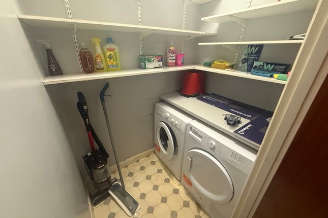 15a, Woodside Avenue, London photo 4