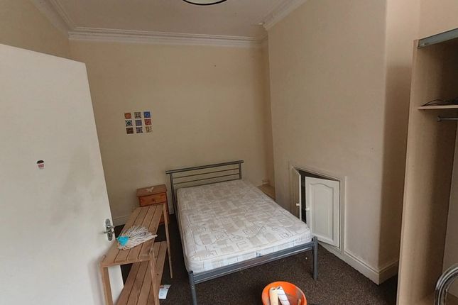 Detached house to rent in Mitford Road, Fallowfield, Manchester