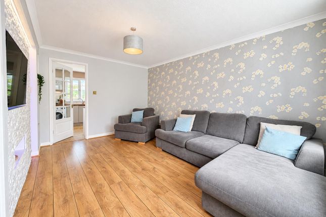 52, Burntbroom Drive, Glasgow photo 2
