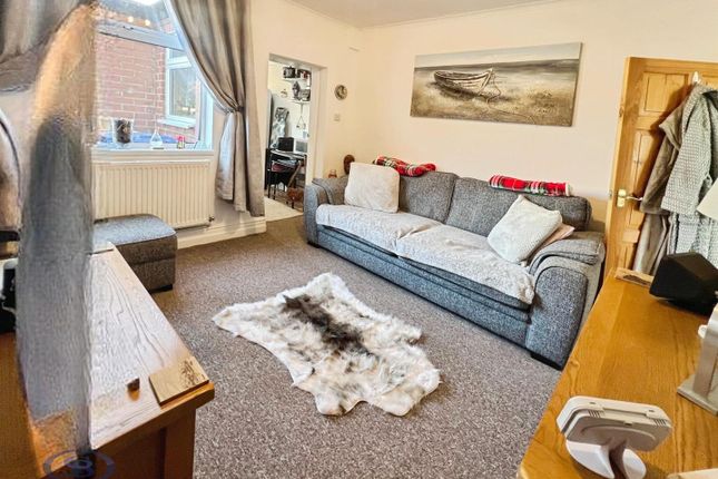 33a, Back Chester Road, Stoke On Trent photo 4