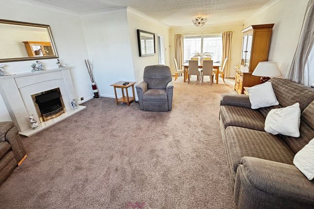 1, Park Lane Close, Doncaster photo 3