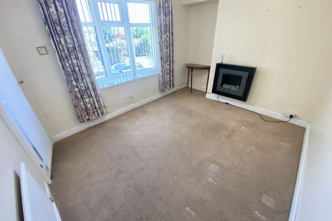 7, Parc-y-duc Terrace, Swansea photo 2