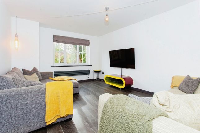10 Chapmans Drive, Cambridge photo 4