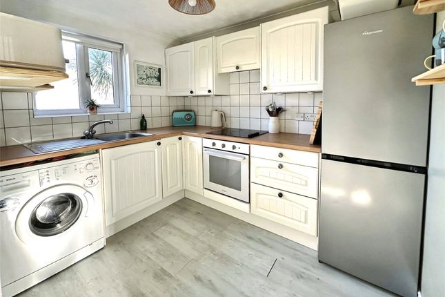 5, Trehayes Meadow, Hayle photo 2