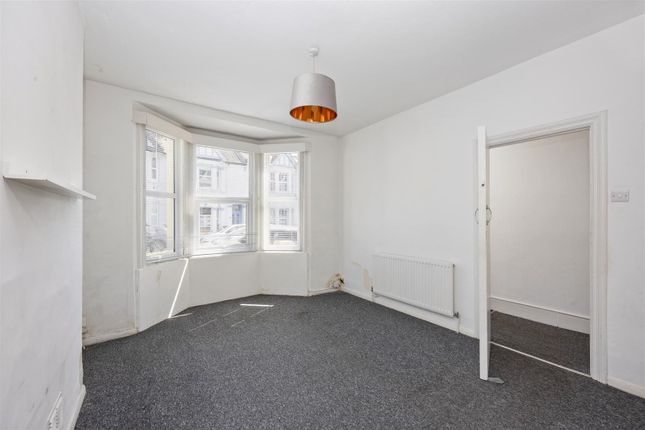 94, Tamworth Road, Hove photo 4