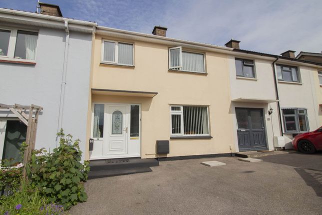 Thumbnail Terraced house for sale in Feltham Drive, Frome