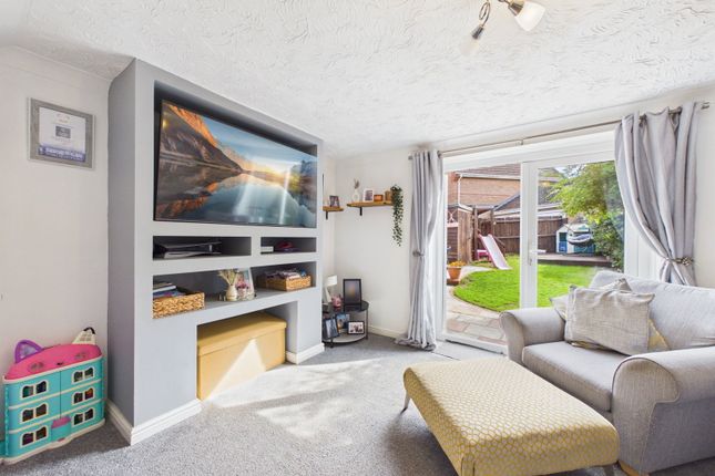 1, Campion Way, Attleborough photo 3