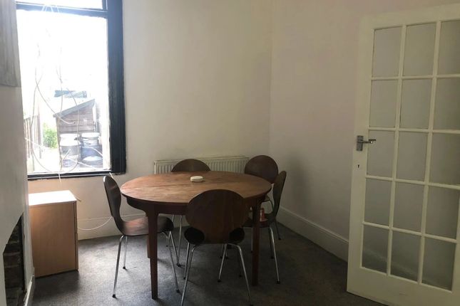 Thumbnail Terraced house to rent in Park Grove, West Ham, London