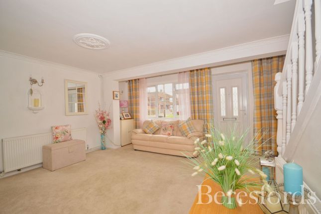 55, Walton Road, Romford photo 2